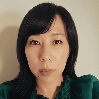 UEYAMA Emi Profile Image
